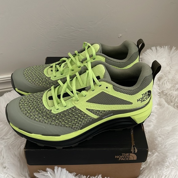 THE NORTH-FACE Unisex Vectin sneakers!  Size 8 (men ) /Size 9 (women) - Picture 4 of 7